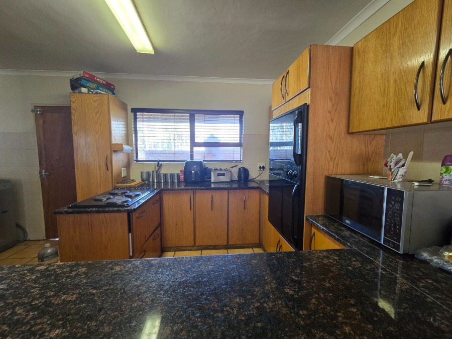 3 Bedroom Property for Sale in Heuwelsig Free State